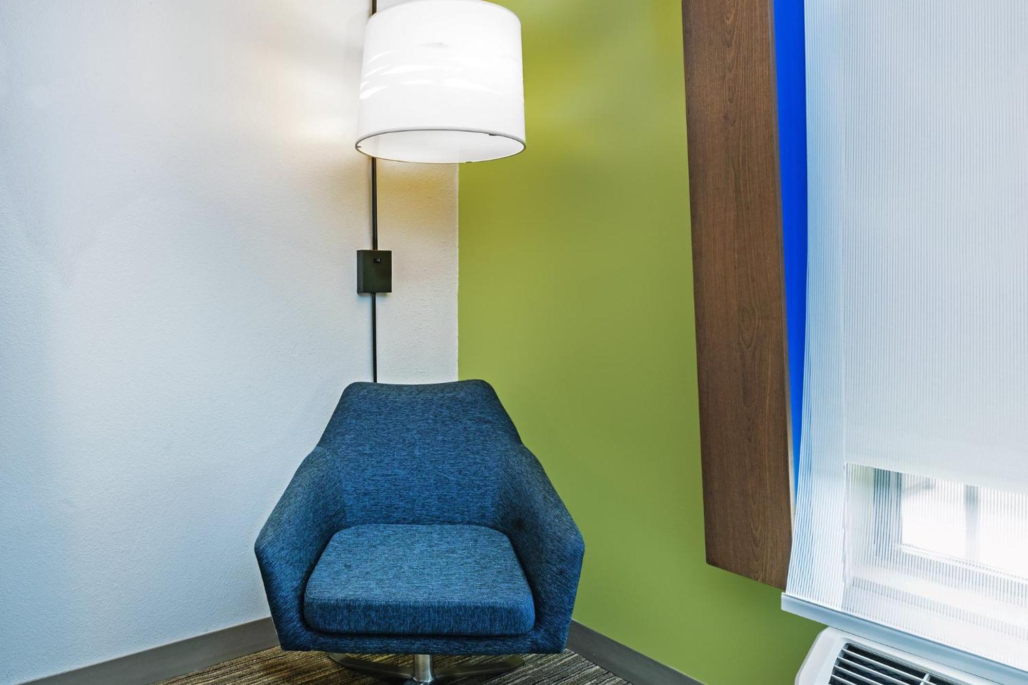 Holiday Inn Express & Suites Sulphur - Lake Charles By Ihg Extérieur photo